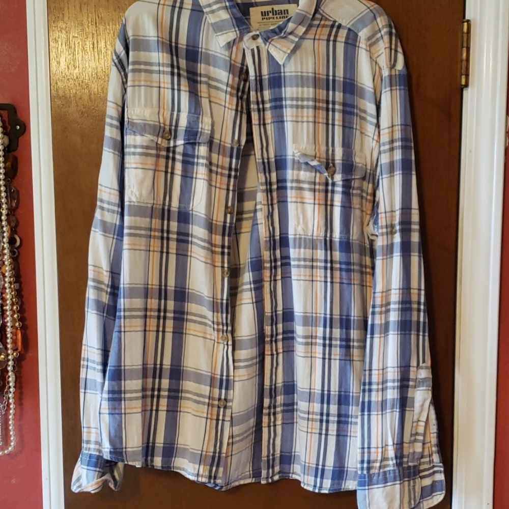 Long sleeve men's shirt